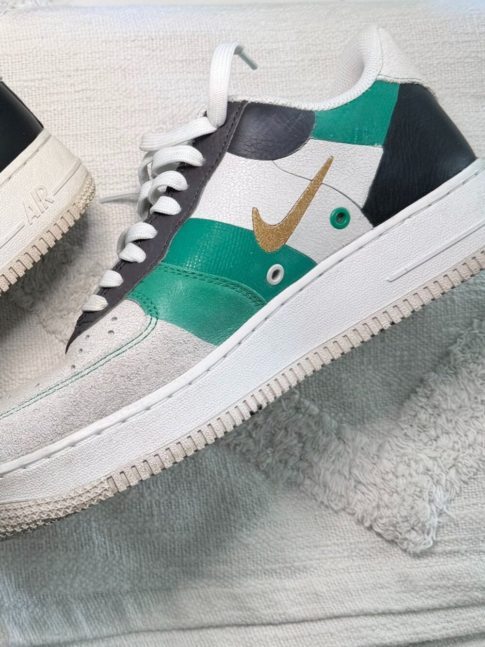 Nike Air Force 1 Low PRM “Vast Grey / Green” (CI0065-100)